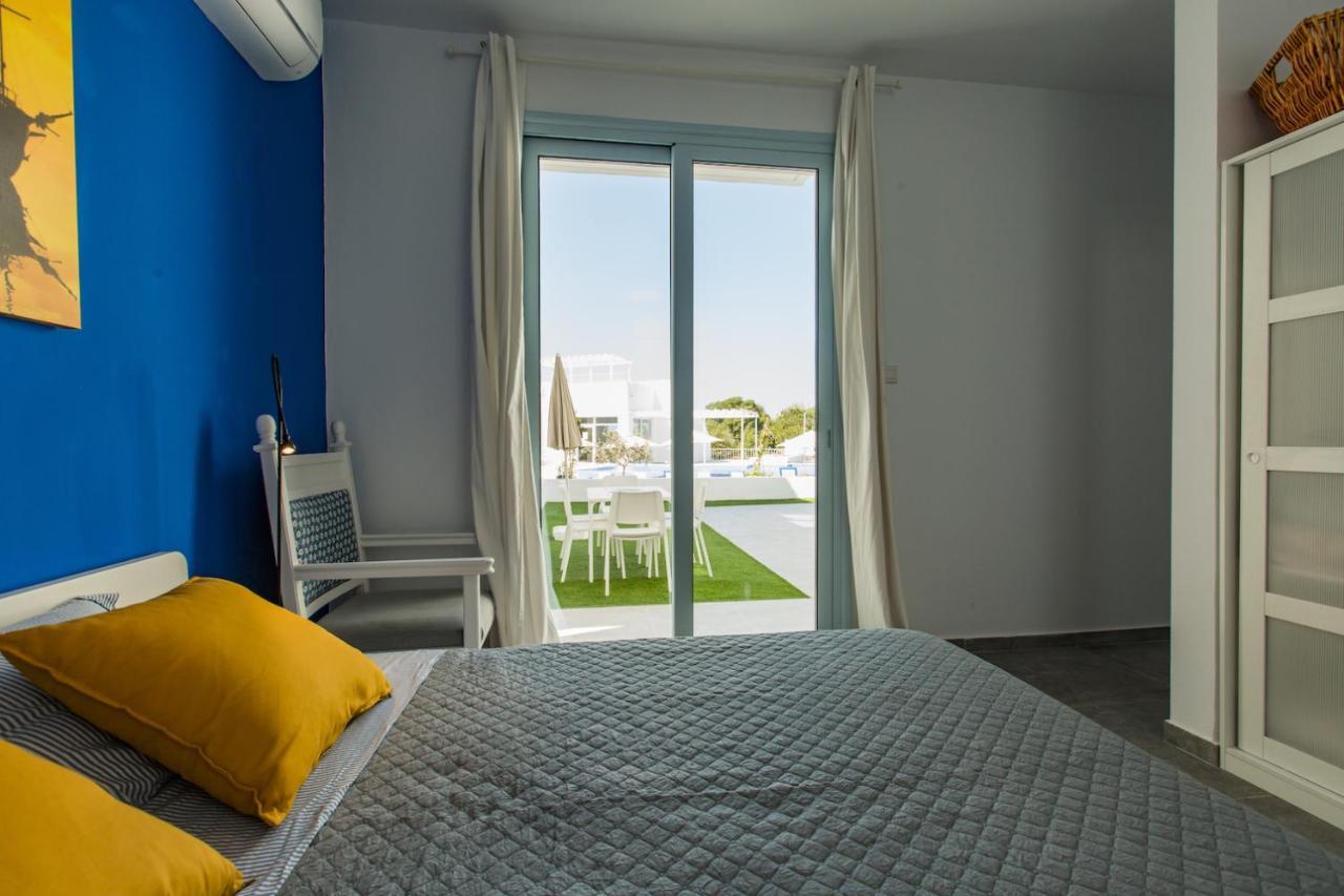 Blue Diamond Beach Villas Paphos Exterior photo
